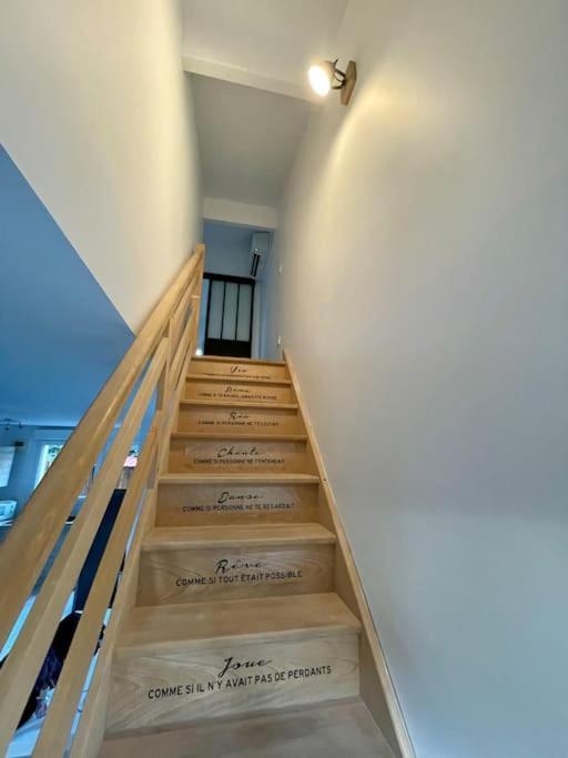 Au Calme, Maison T3 Neuf Avec Jardin A Cassy Lanton Esterno foto