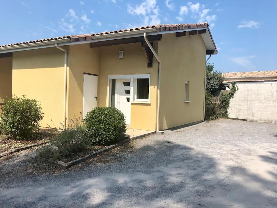 Au Calme, Maison T3 Neuf Avec Jardin A Cassy Lanton Esterno foto