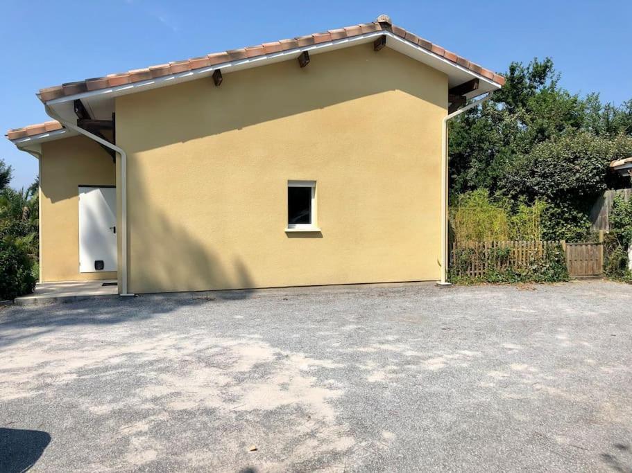 Au Calme, Maison T3 Neuf Avec Jardin A Cassy Lanton Esterno foto